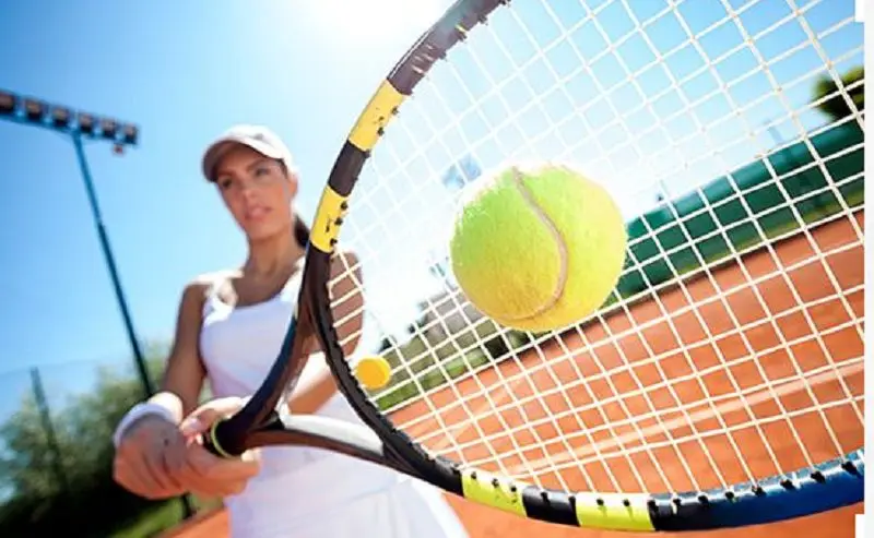 Các yếu tố ảnh hưởng đến kết quả trong cá cược quần vợt